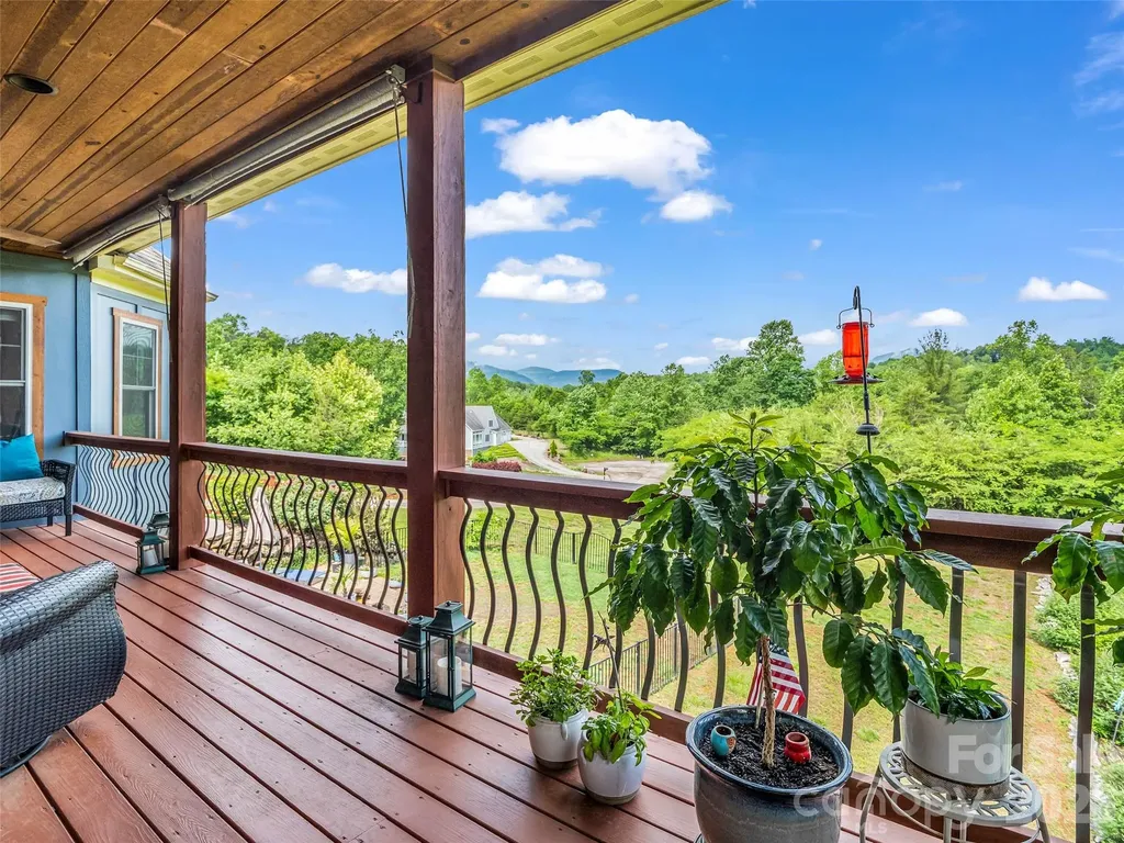 334 Willow Top Lane Lake Lure NC 28746