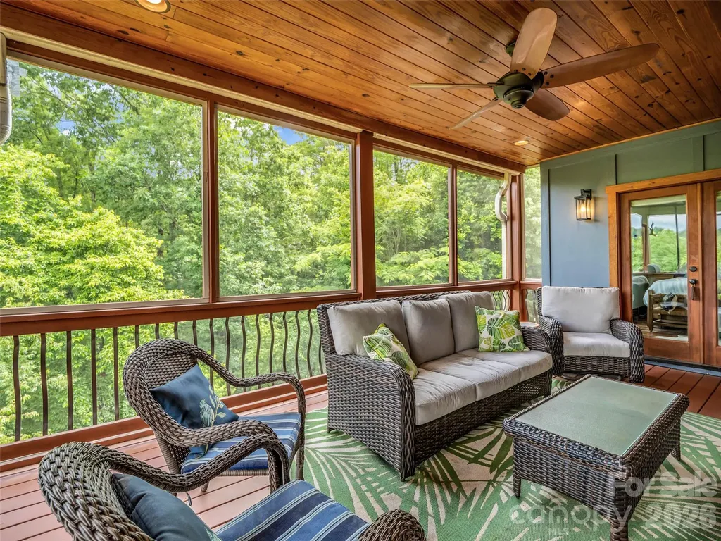 334 Willow Top Lane Lake Lure NC 28746