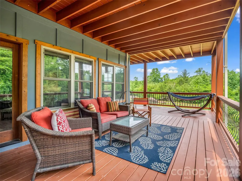 334 Willow Top Lane Lake Lure NC 28746