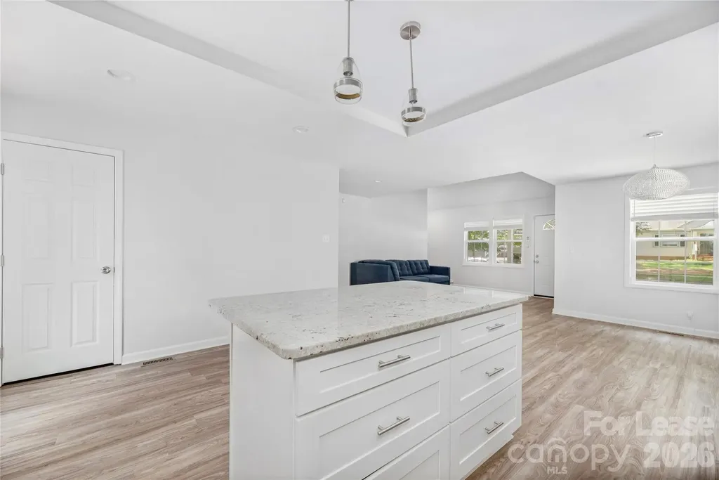 404 Keswick Avenue Charlotte NC 28206