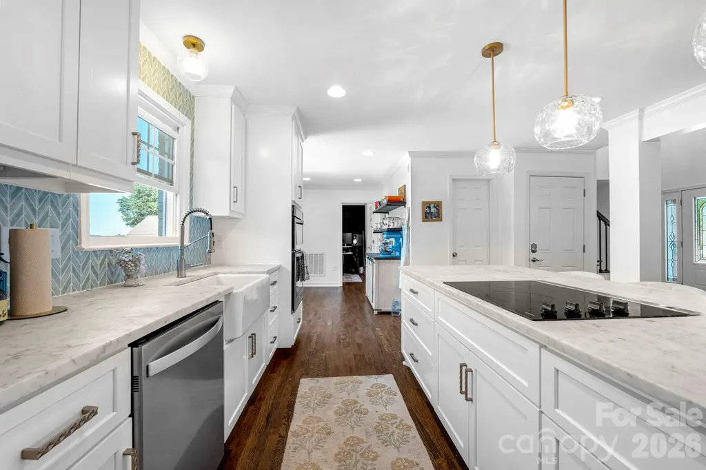 8005 Island View Court Denver NC 28037