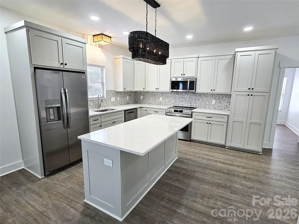 774 8th Street NE Hickory NC 28601