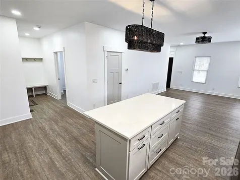 774 8th Street NE Hickory NC 28601