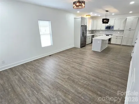 774 8th Street NE Hickory NC 28601