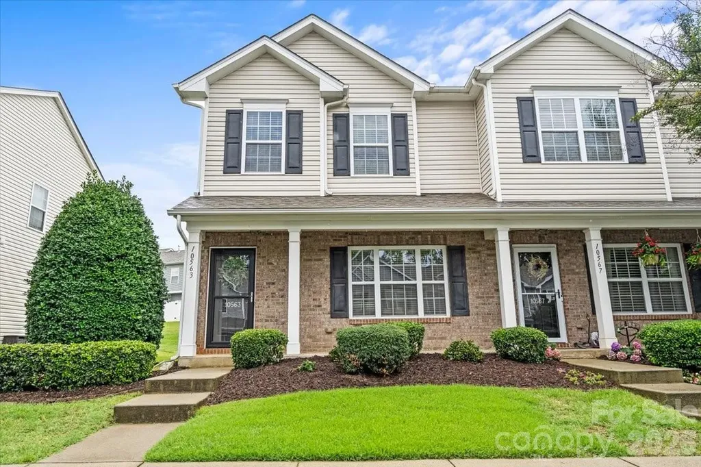 10563 Stoneacre Court Pineville NC 28134