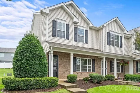 10563 Stoneacre Court Pineville NC 28134