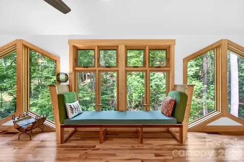 378 Dobson View Drive Nebo NC 28761