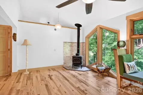 378 Dobson View Drive Nebo NC 28761