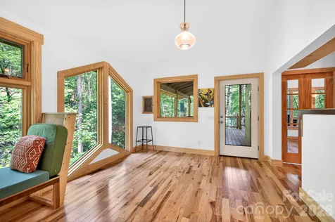 378 Dobson View Drive Nebo NC 28761