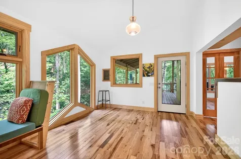 378 Dobson View Drive Nebo NC 28761