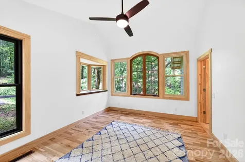 378 Dobson View Drive Nebo NC 28761