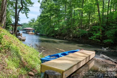 378 Dobson View Drive Nebo NC 28761