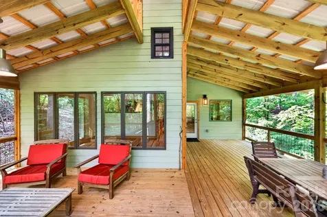 378 Dobson View Drive Nebo NC 28761