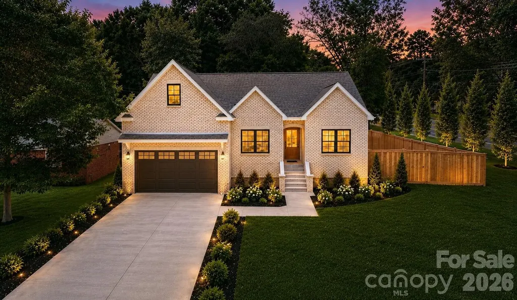 4704 Murrayhill Road Charlotte NC 28209