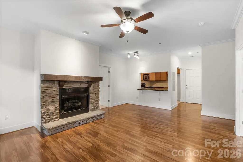 9 Kenilworth Knoll Asheville NC 28805