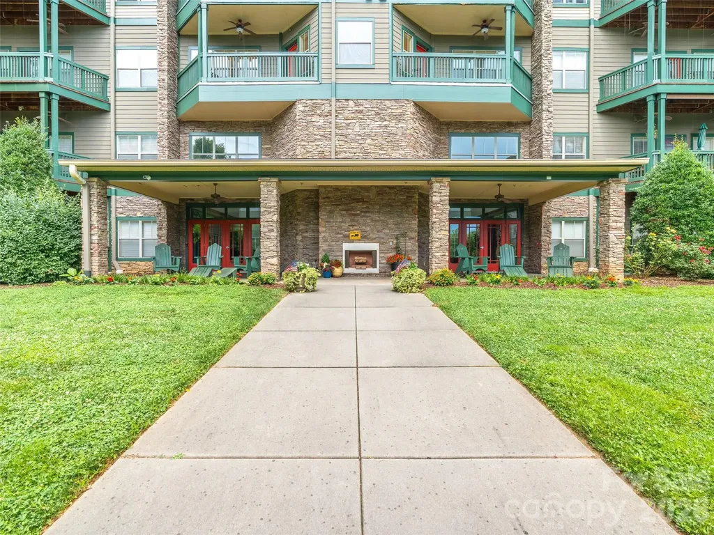 9 Kenilworth Knoll Asheville NC 28805
