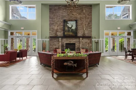 9 Kenilworth Knoll Asheville NC 28805