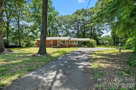 211 White Street Gastonia NC 28052