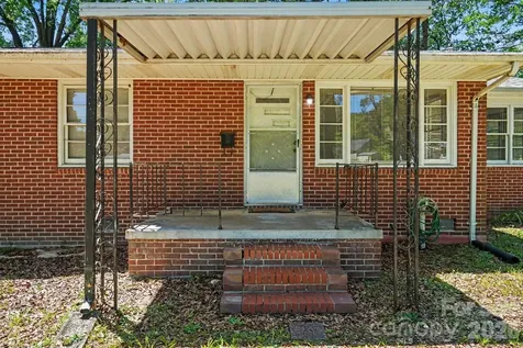 211 White Street Gastonia NC 28052