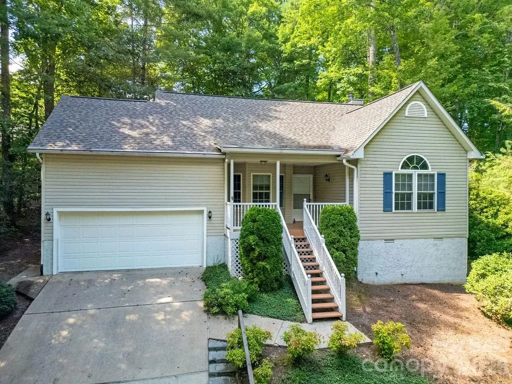 61 Autumn Glen Court Brevard NC 28712