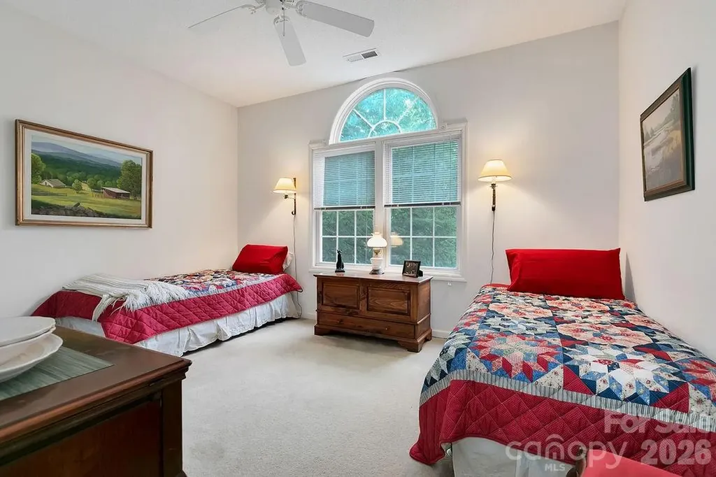 61 Autumn Glen Court Brevard NC 28712