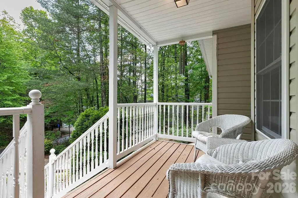 61 Autumn Glen Court Brevard NC 28712