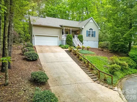 61 Autumn Glen Court Brevard NC 28712