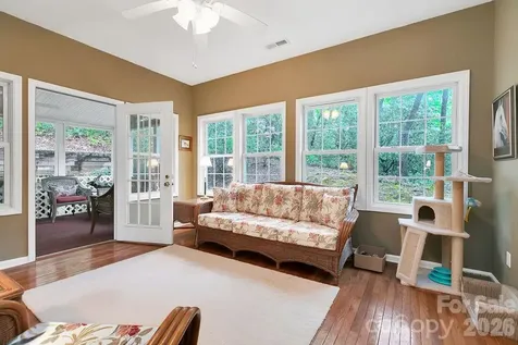 61 Autumn Glen Court Brevard NC 28712
