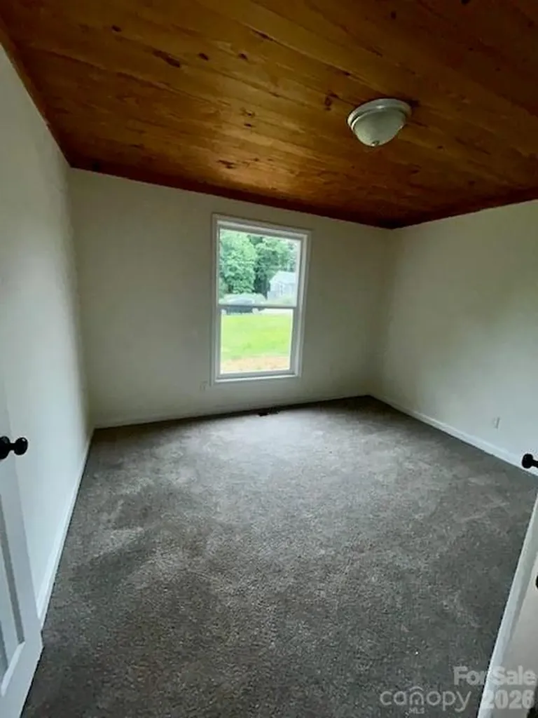 400 Ponderosa Road Stanley NC 28164