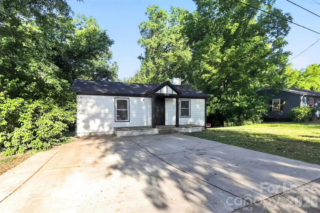 2958 Reid Avenue Charlotte NC 28208