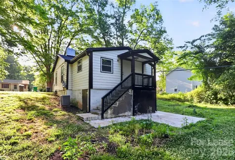 2958 Reid Avenue Charlotte NC 28208