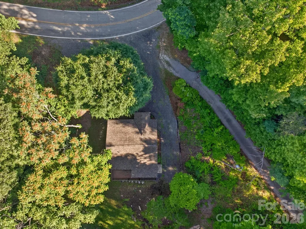 2448 Alfred Hartley Road Lenoir NC 28645