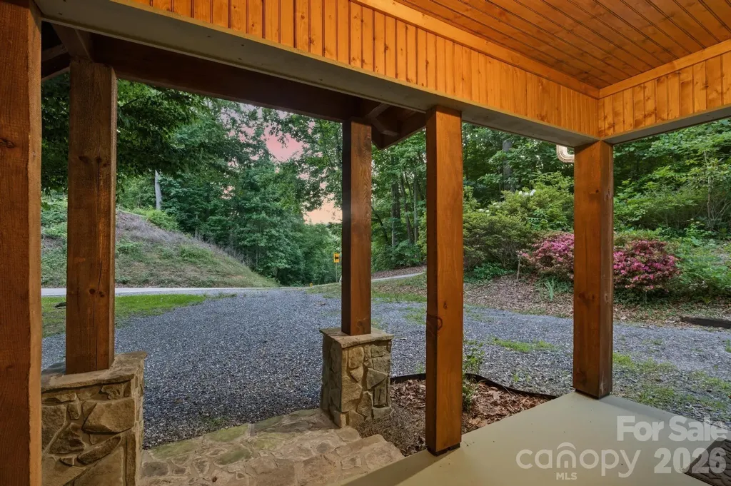 2448 Alfred Hartley Road Lenoir NC 28645