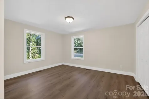 2448 Alfred Hartley Road Lenoir NC 28645