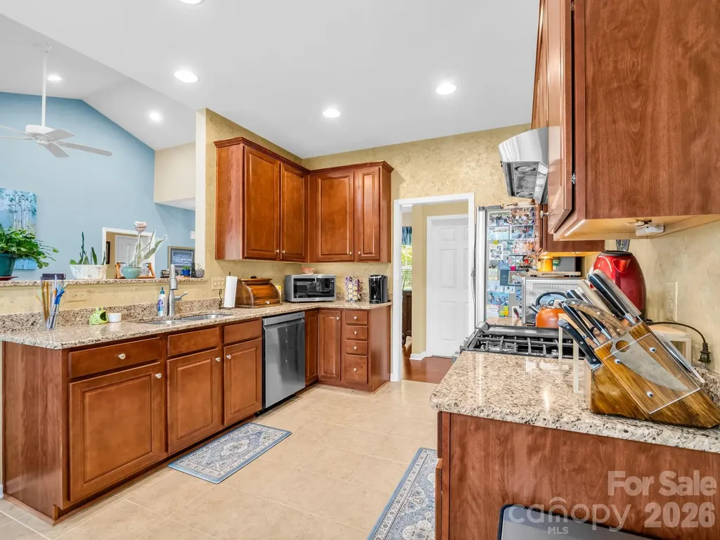74 Foxtail Court Hendersonville NC 28792