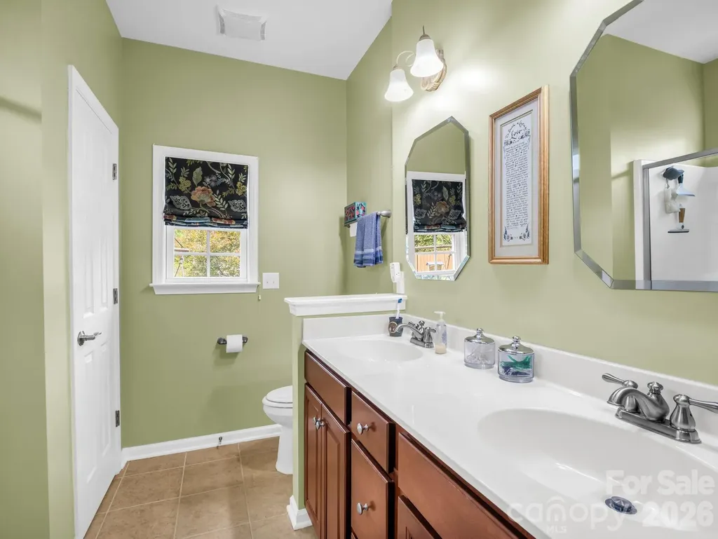 74 Foxtail Court Hendersonville NC 28792