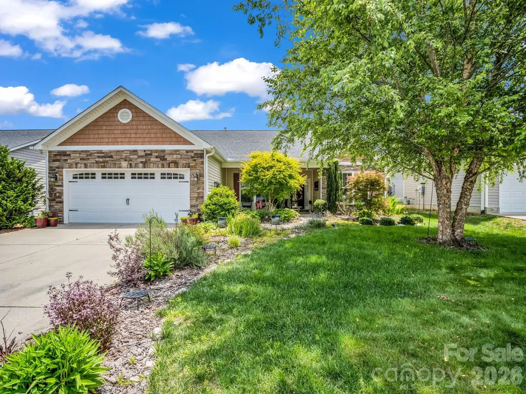 74 Foxtail Court Hendersonville NC 28792