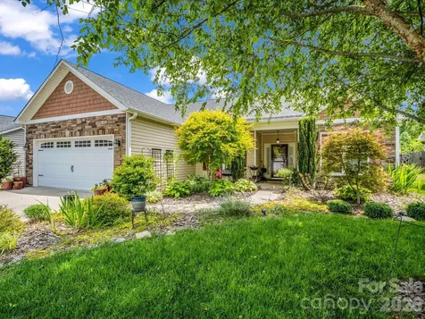 74 Foxtail Court Hendersonville NC 28792