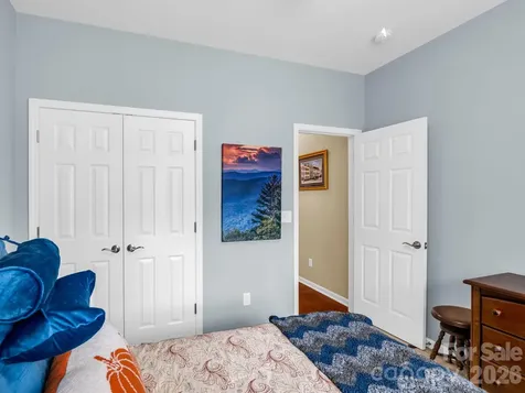 74 Foxtail Court Hendersonville NC 28792