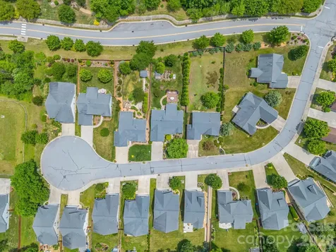 74 Foxtail Court Hendersonville NC 28792