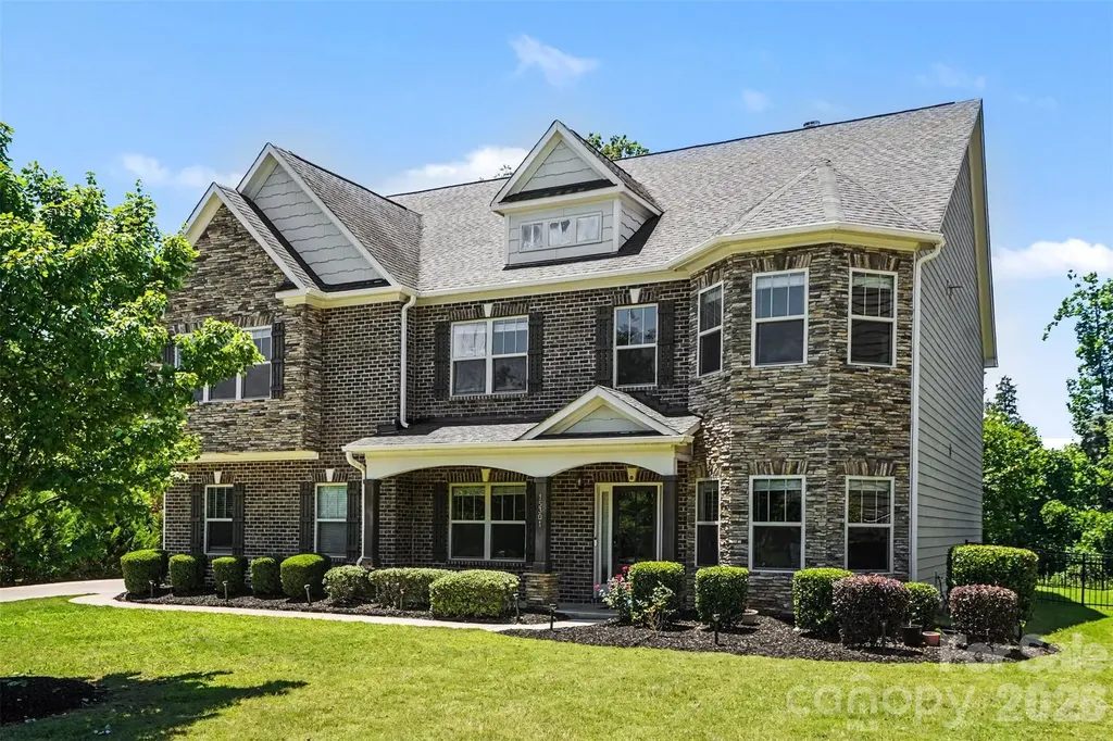 15301 Guthrie Drive Huntersville NC 28078