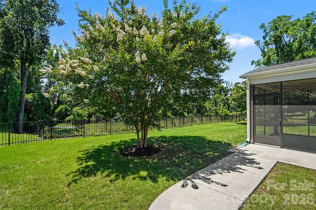 15301 Guthrie Drive Huntersville NC 28078