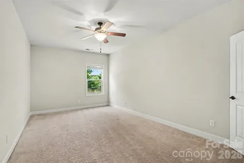 15301 Guthrie Drive Huntersville NC 28078