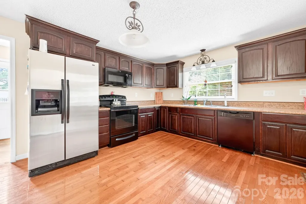 206 Eagle Road Belmont NC 28012