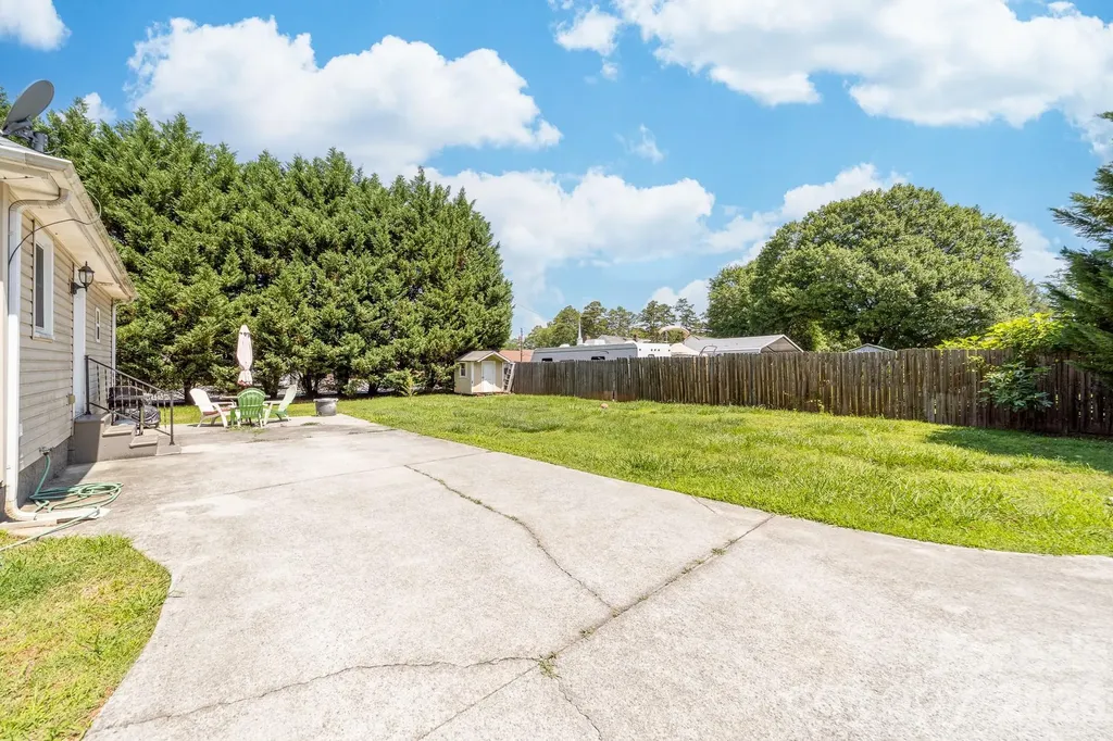 206 Eagle Road Belmont NC 28012