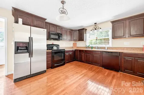 206 Eagle Road Belmont NC 28012