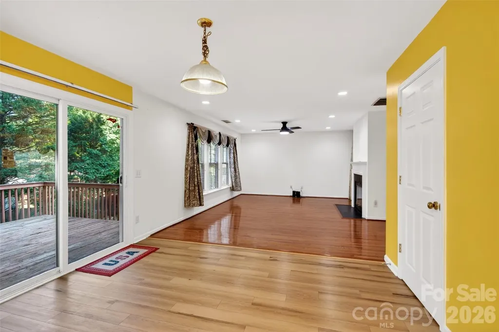 2539 Thornfield Road Charlotte NC 28273
