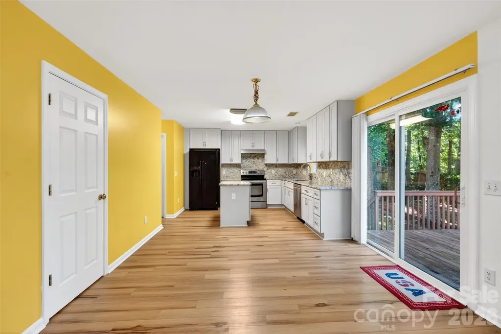 2539 Thornfield Road Charlotte NC 28273