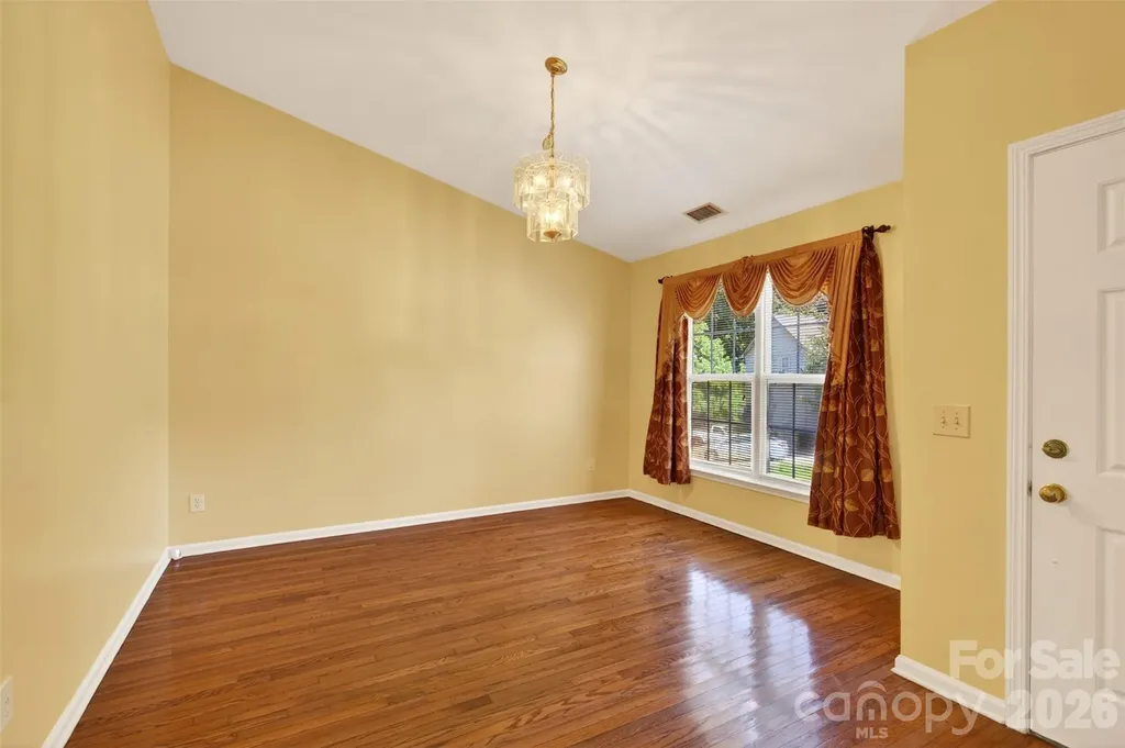 2539 Thornfield Road Charlotte NC 28273