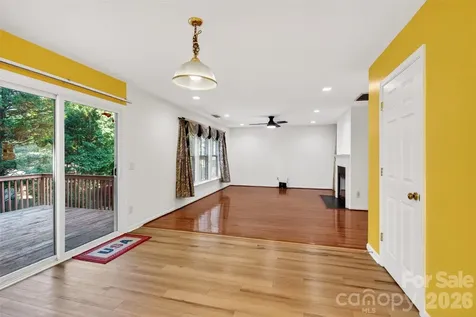 2539 Thornfield Road Charlotte NC 28273